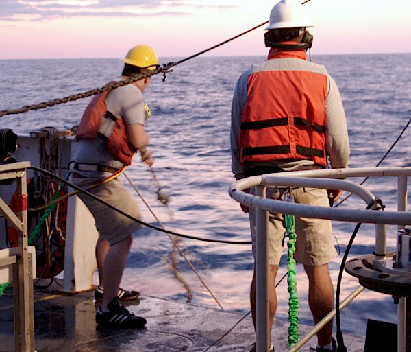 Matt pulls the ROV to the surface after a dive. 