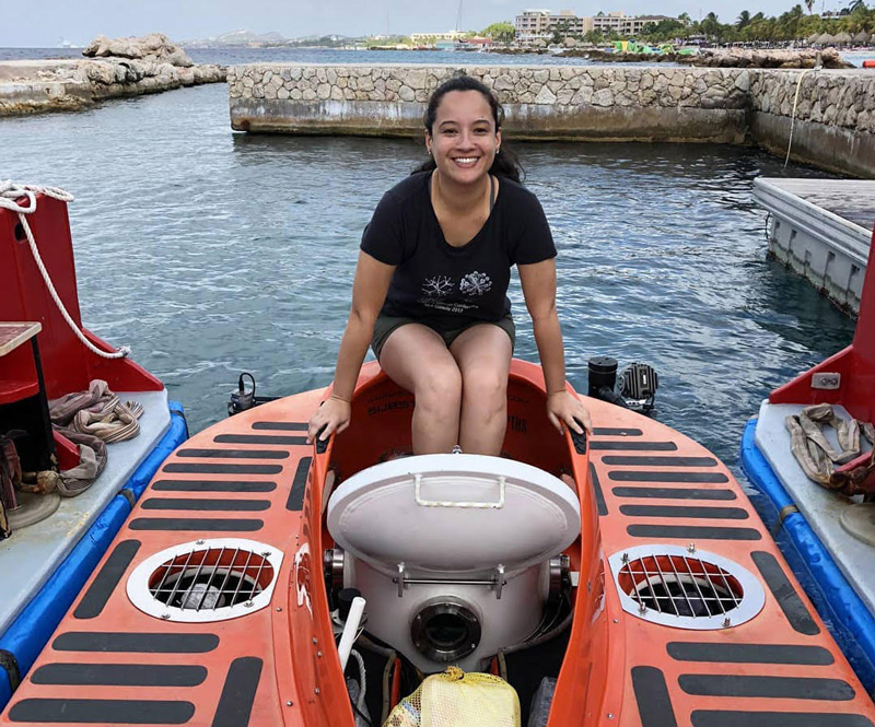 Cristiana prepares to enter a Curasub submersible for a dive. At the time of the sponge discovery, Cristiana was a Ph.D. student at NMNH being supervised by NOAA Fisheries’ Dr. Collins.