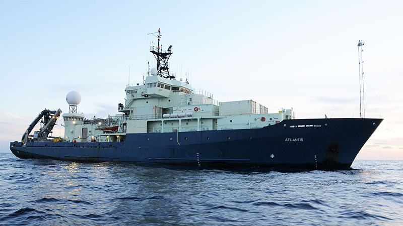 R/V Atlantis. Image courtesy of Kenneth Kostel, Woods Hole Oceanographic Institution.